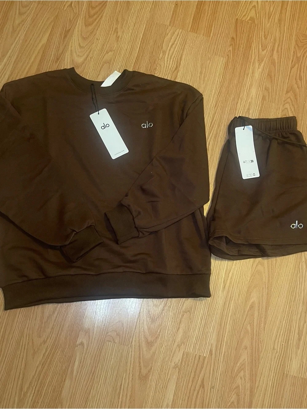 ALO Yoga Women Crewneck Sweatshirt in Dark Brown